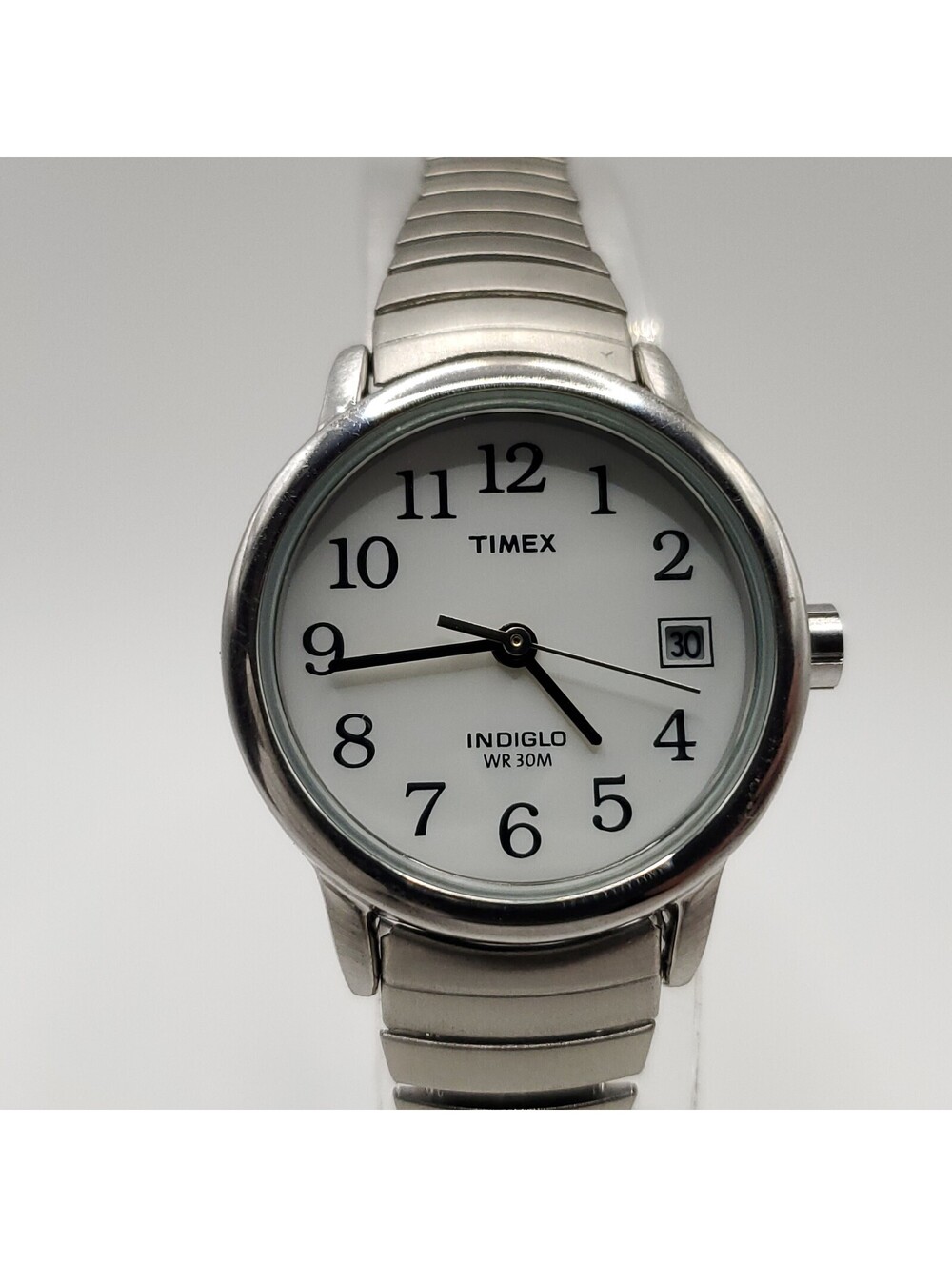Timex Indiglo White Date Dial Womens Watch 25mm Silver Stretch Band New Battery - Picture 2 of 15